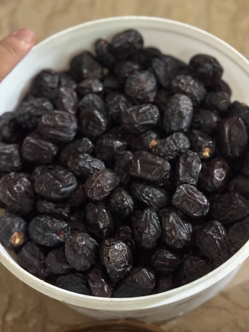 organic dates 9