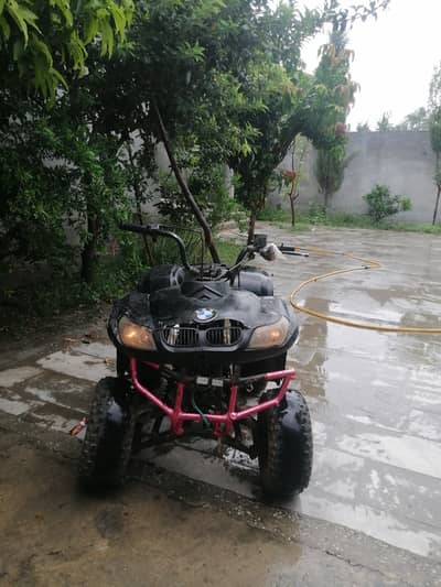 2016 model engine capacity 110 cc brand BMW used 1100 km uesd