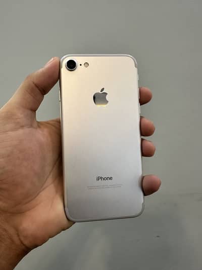 Apple iPhone 7