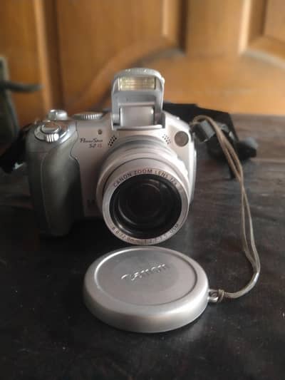 Canon PowerShot S2 iS