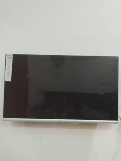 tizen TCL excellent condition with remote