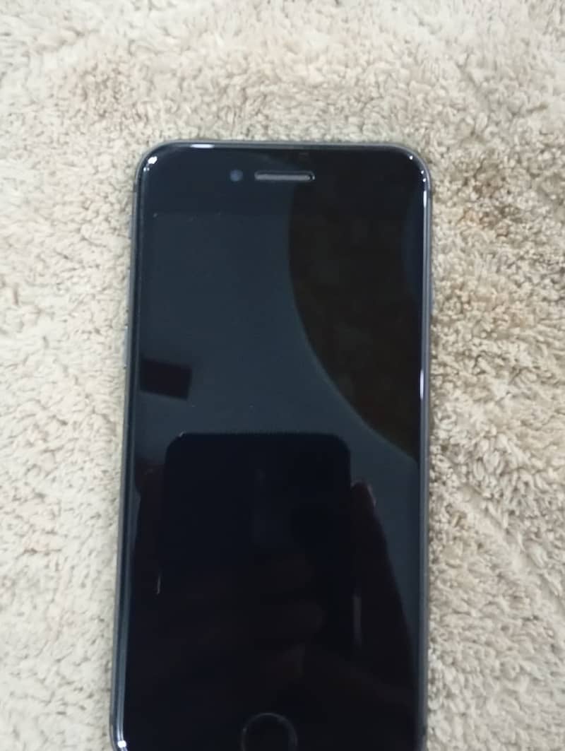 Apple iPhone 8 5