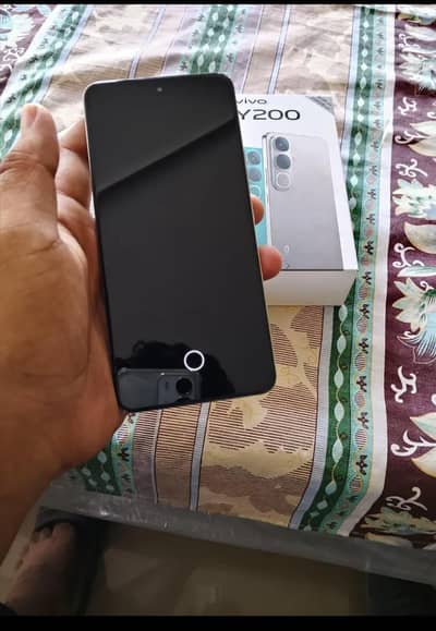 Vivo Y200