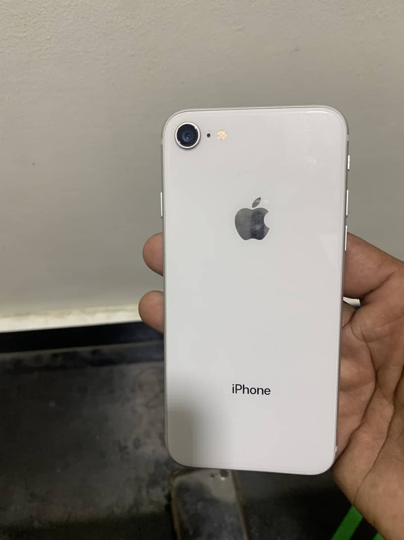 Apple iPhone 8 5