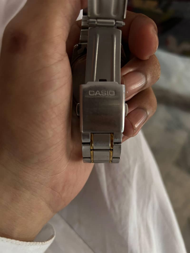 Casio MTP-1375D 1
