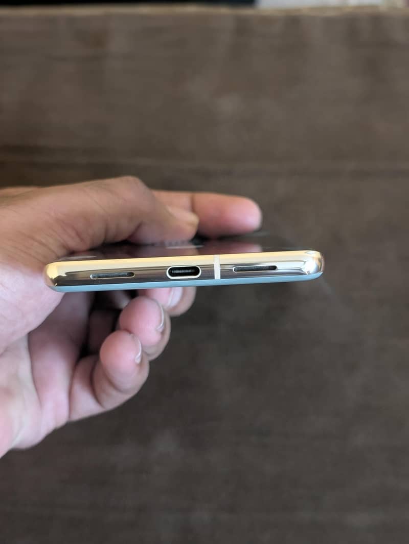 Google Pixel 7 Pro 4