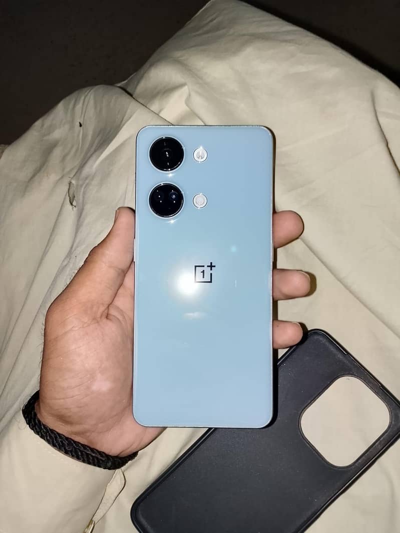 One Plus Ace 2V 0