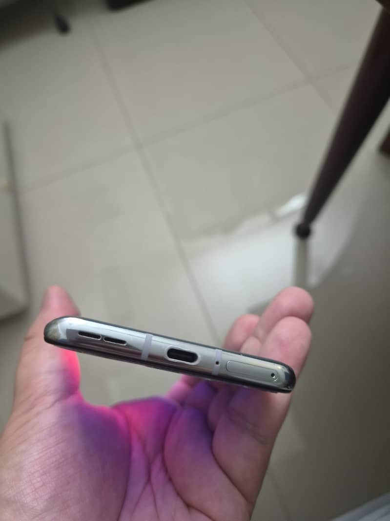 One Plus 8T 2