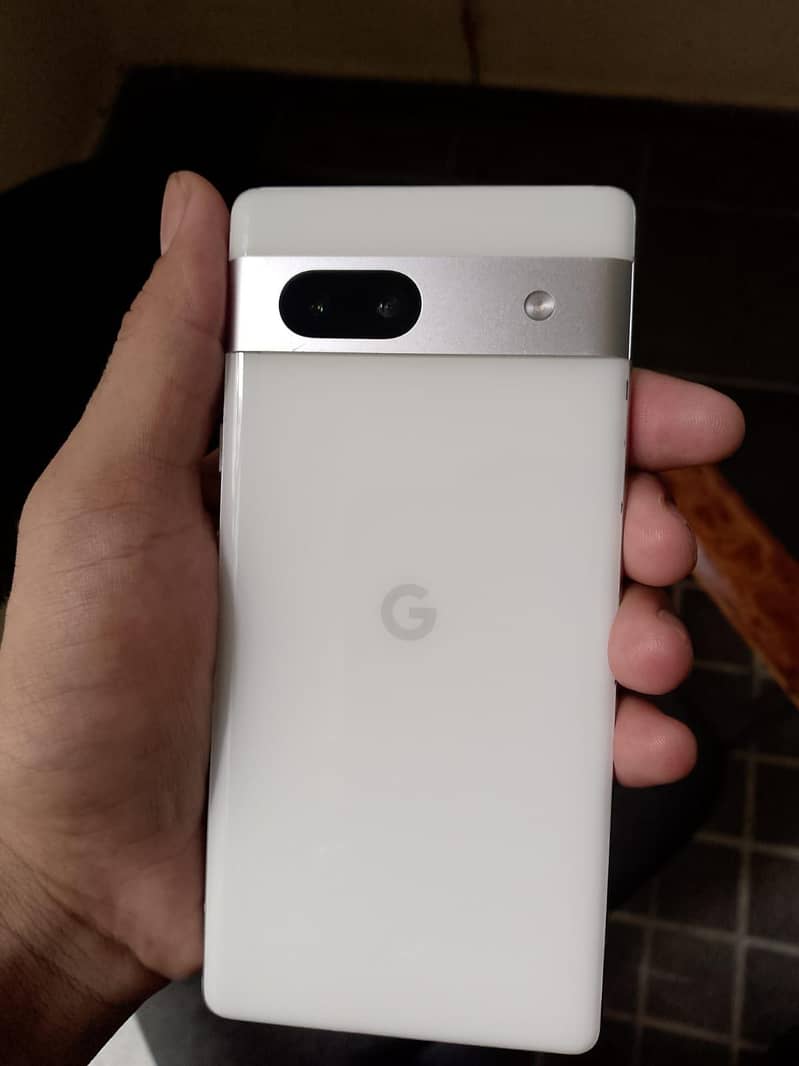 Google Pixel 7a 10