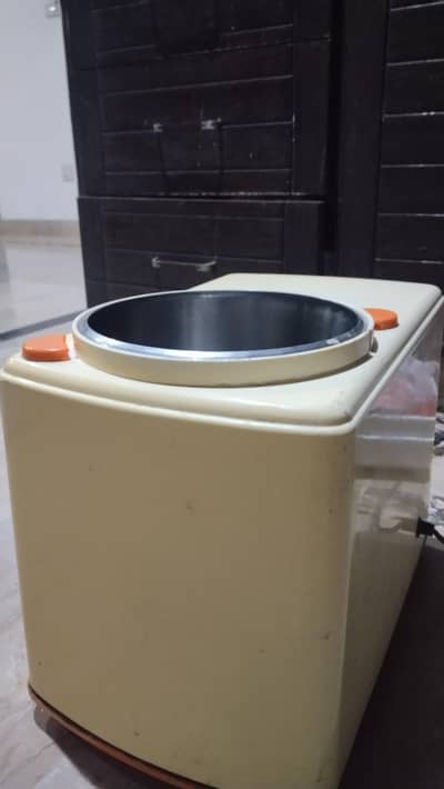 Abdullah kneading Machine