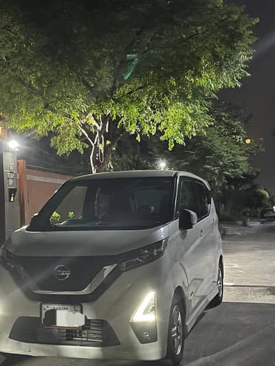 Nissan Dayz Highway Star 2022