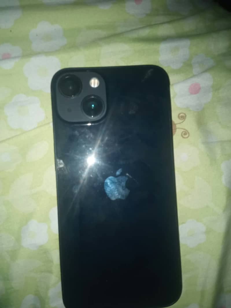 Apple iPhone 13 1