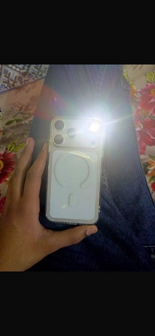 Apple iPhone XR 3