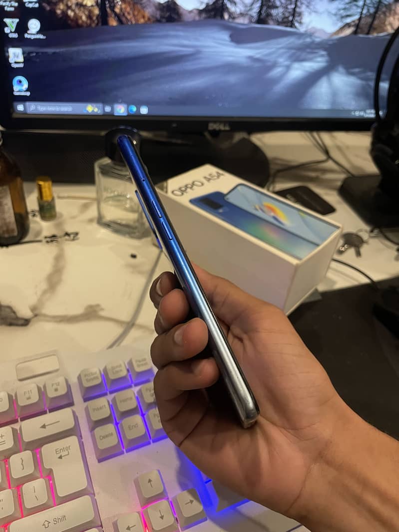 OPPO A54 3