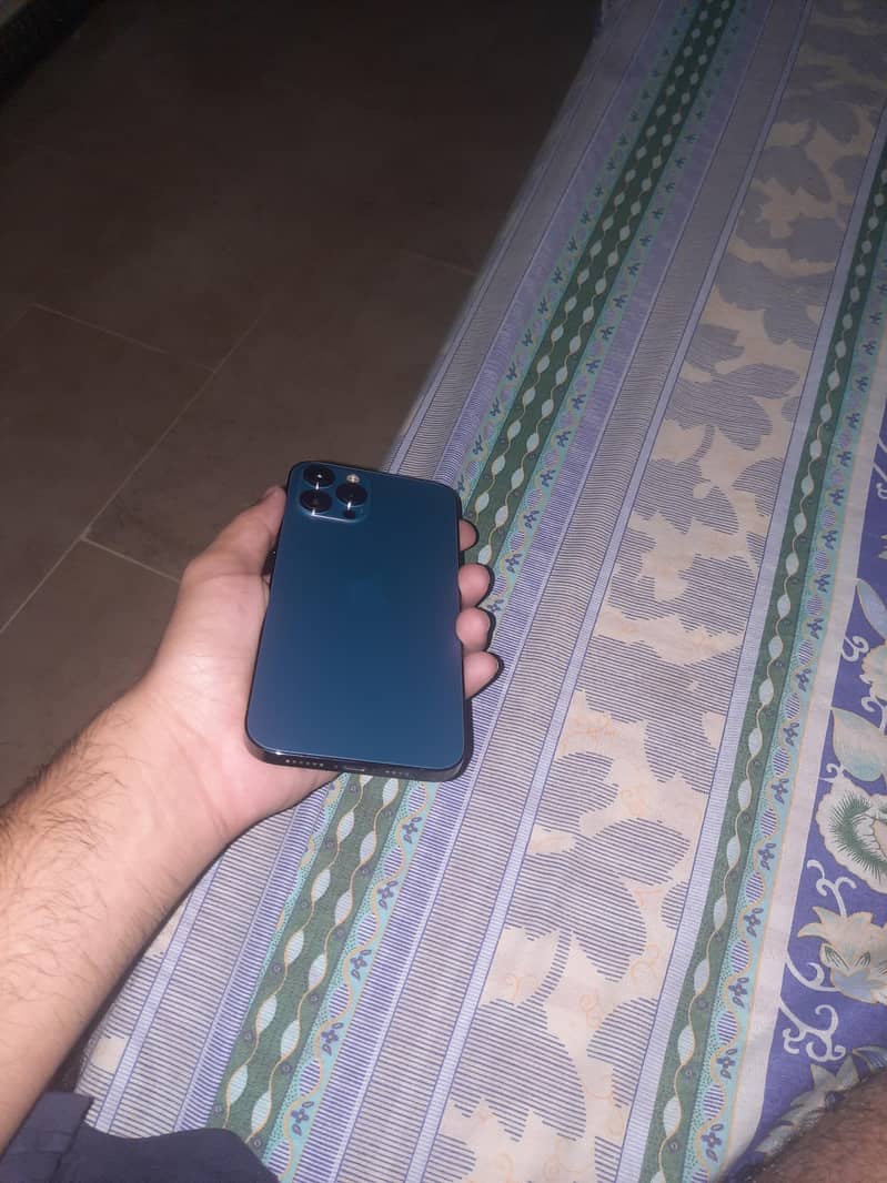 Apple iPhone 12 Pro Max 2