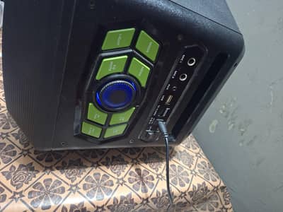 Audionic solo X100 neat and clean condition clear sound and bass