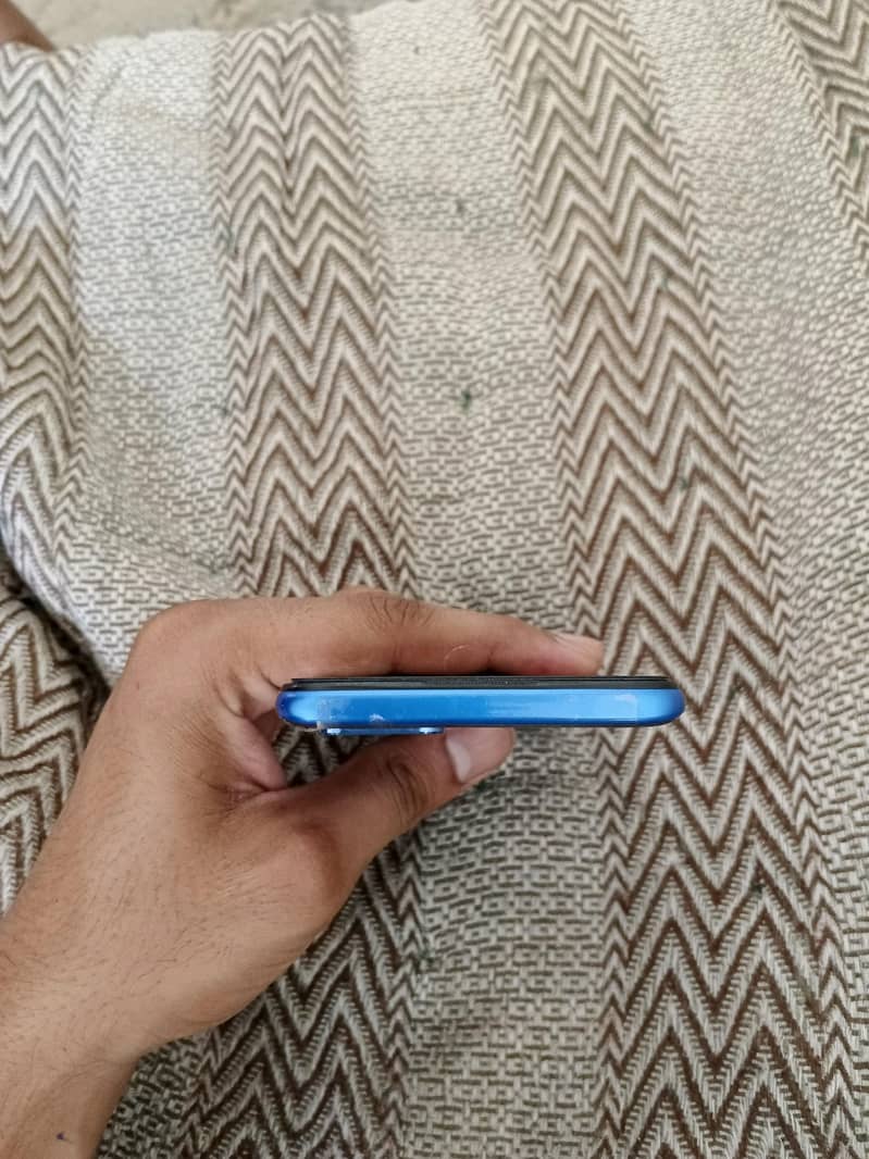 OPPO A54 3