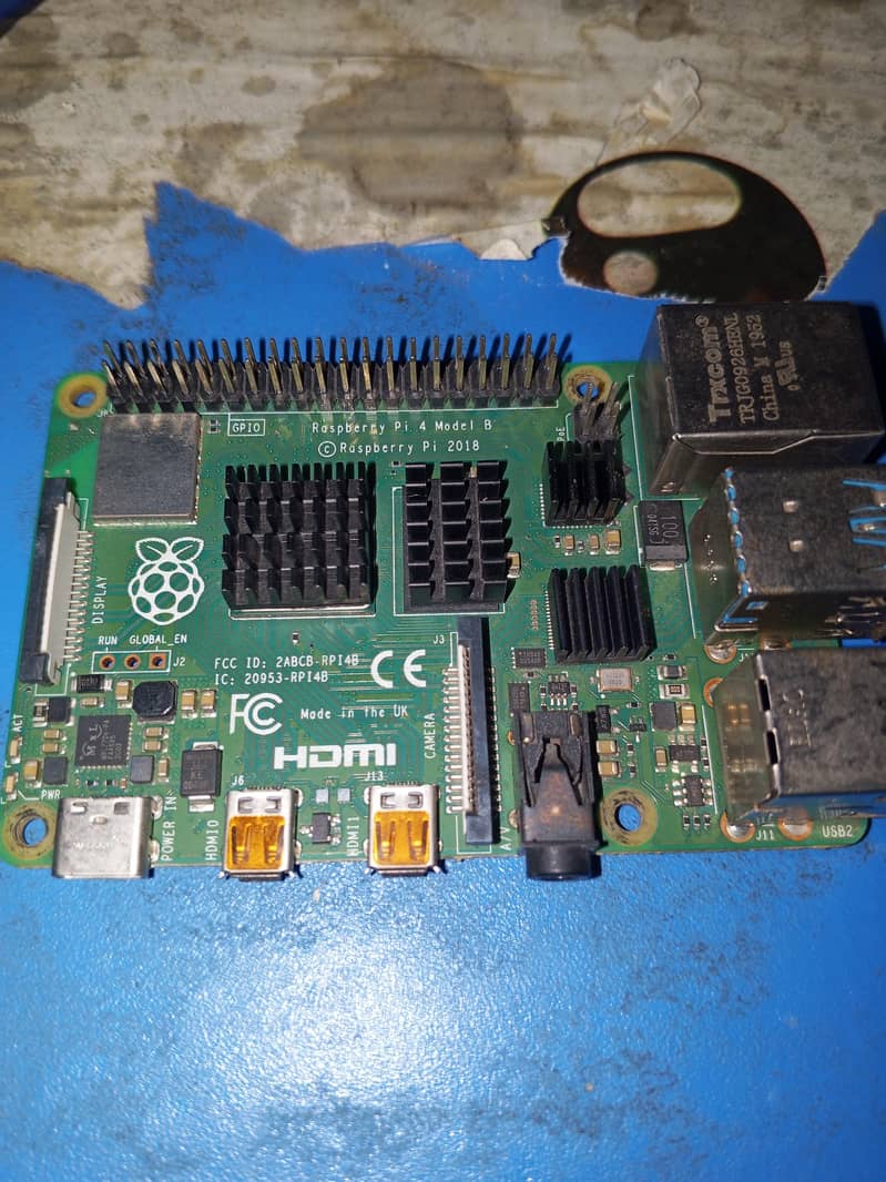 Raspberry Pi 4 Modal B 0