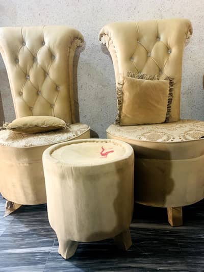 dewan coffee chairs