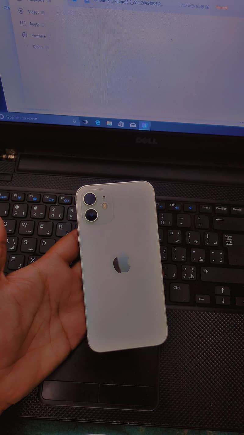 Apple iPhone 12 0