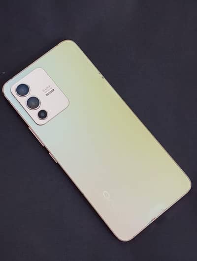 Vivo V23