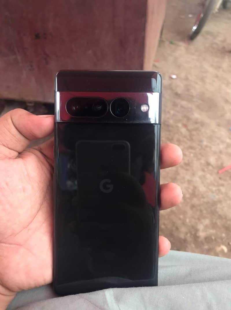 Google Pixel 7 Pro 4
