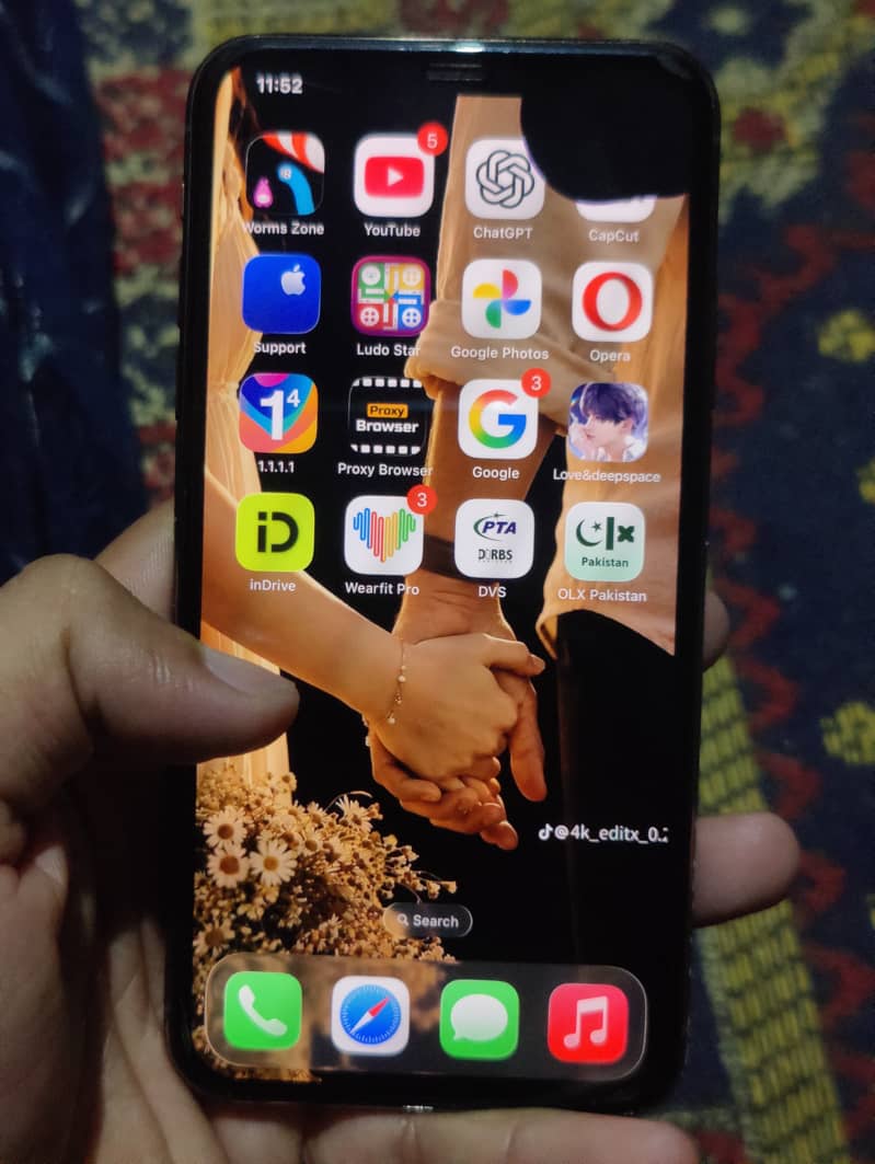 Apple iPhone 11 Pro Max 5