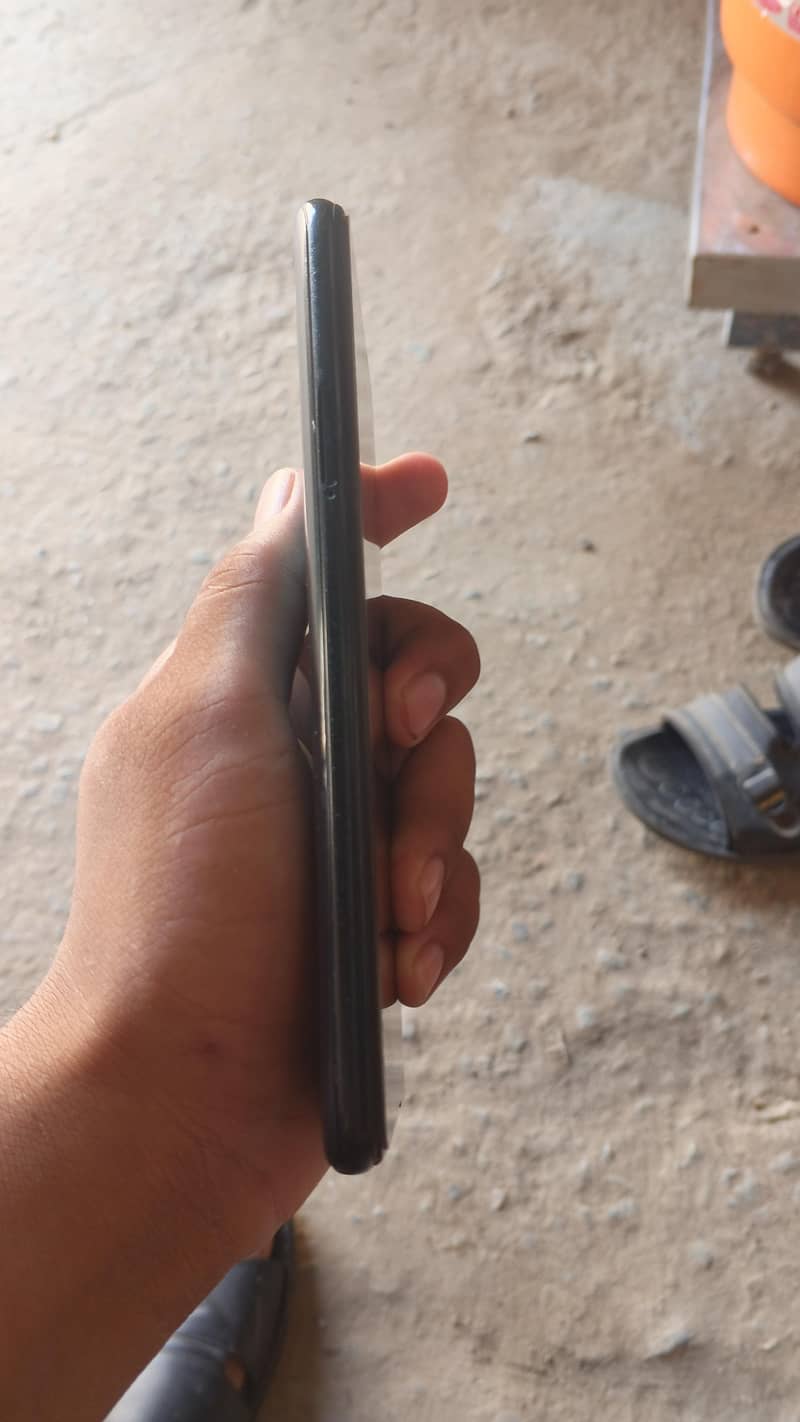 Tecno CAMON 15 Pro 3