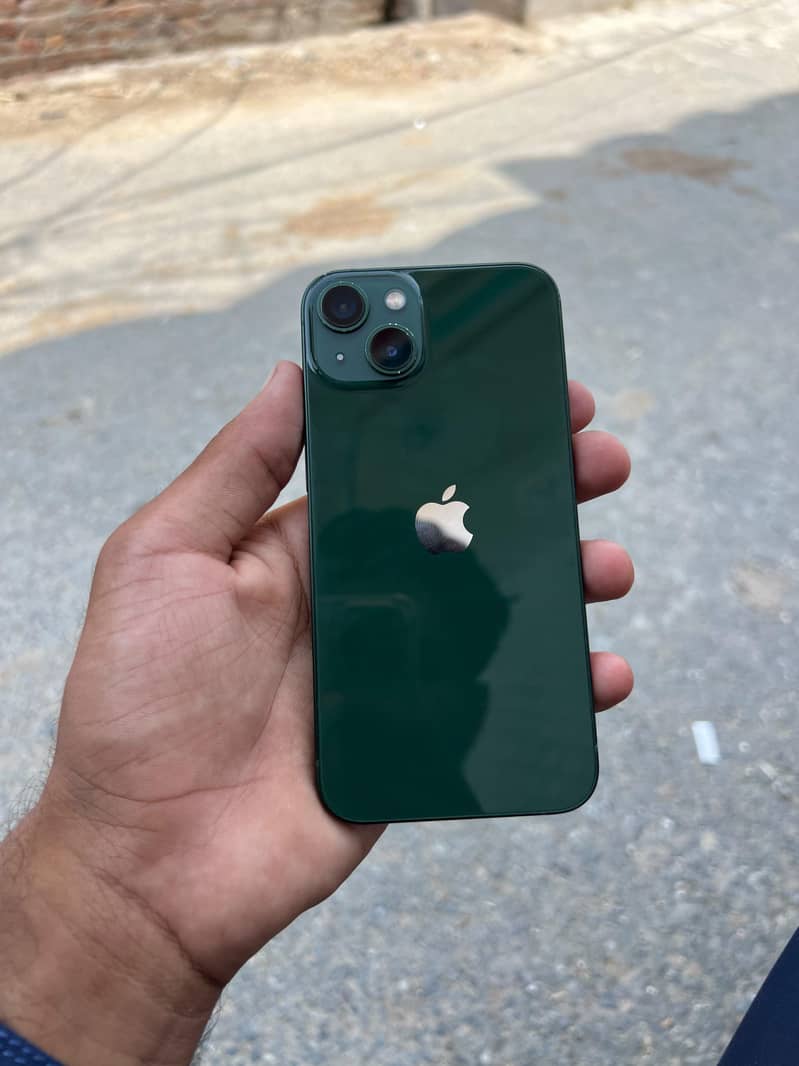 Apple iPhone 13 2