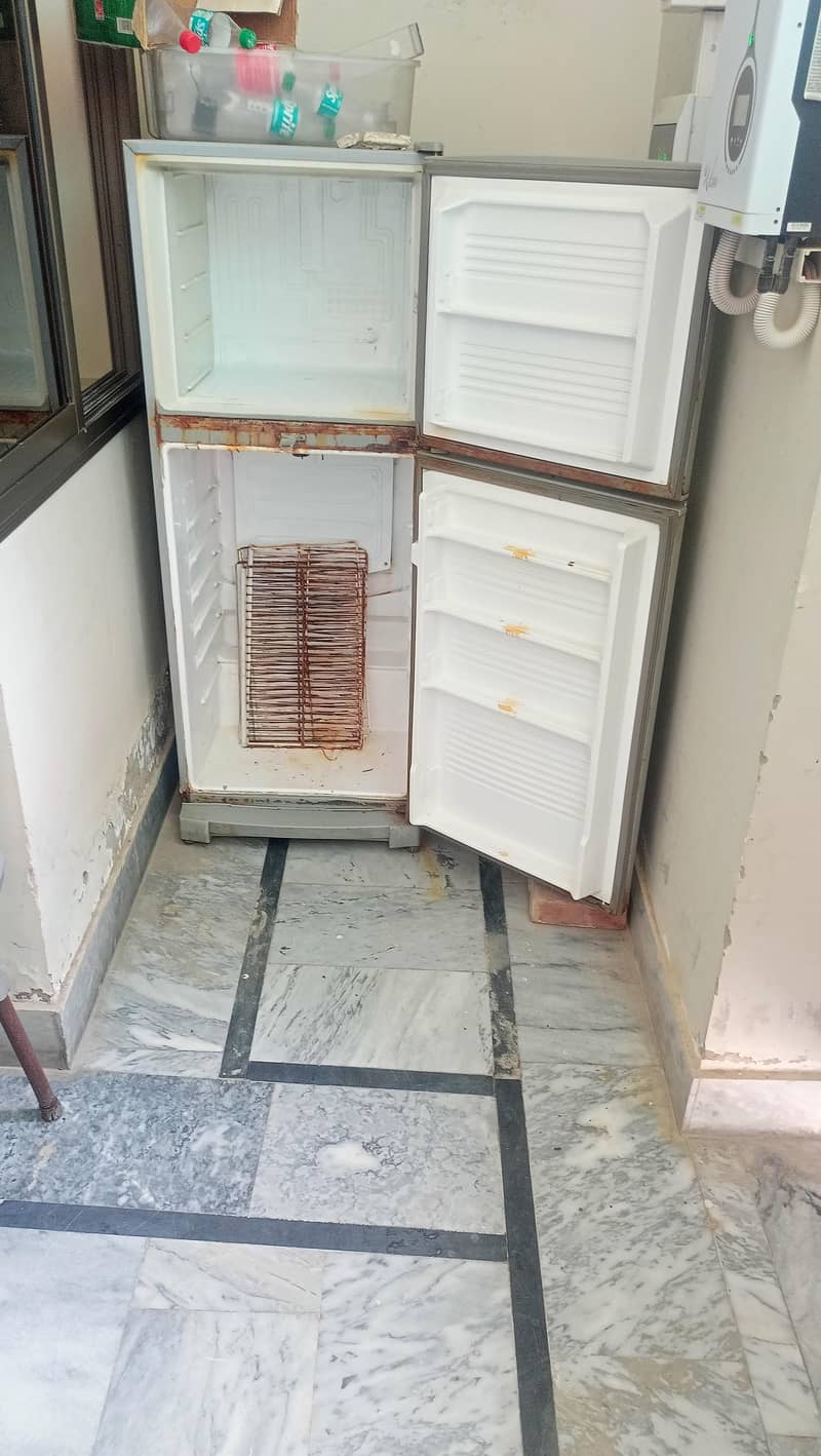 fridge 0