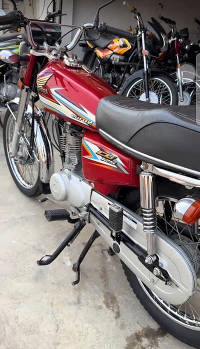 Honda 125 brand new condition
