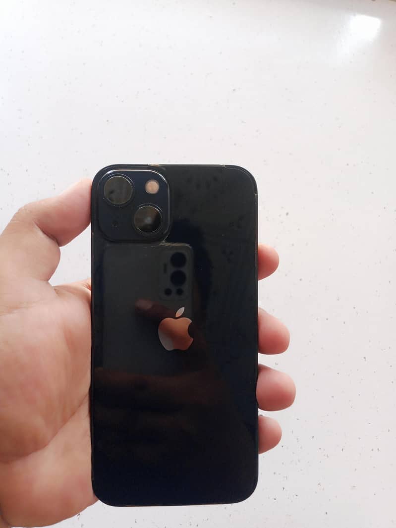 Apple iPhone 13 0