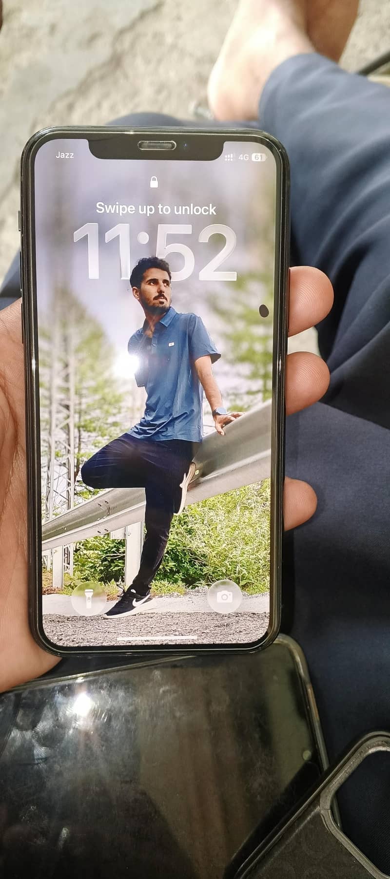 Apple iPhone 11 Pro 1