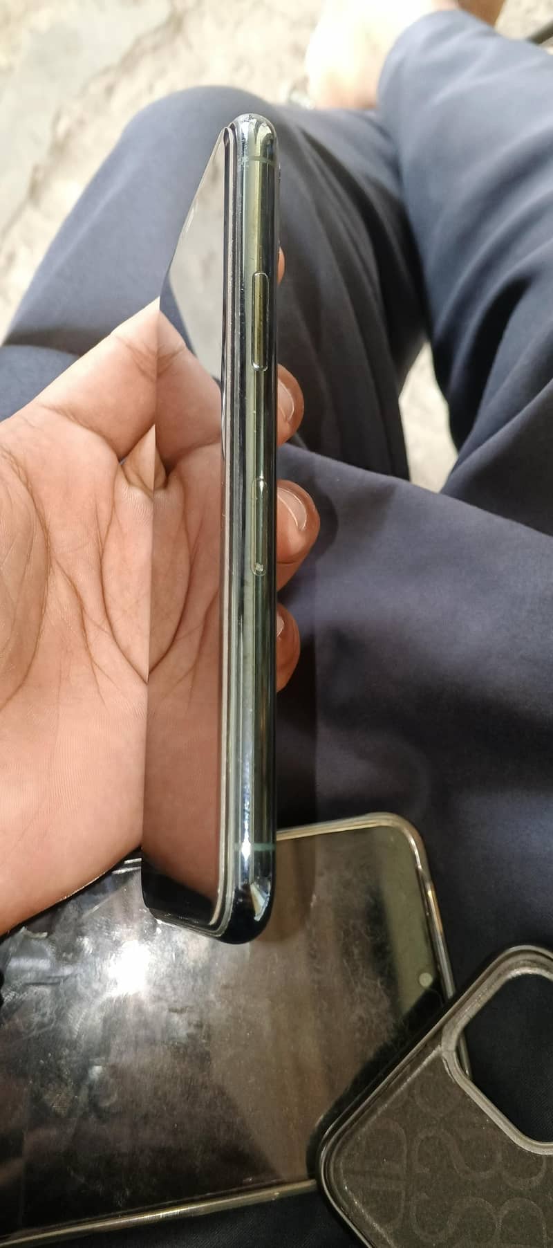 Apple iPhone 11 Pro 3