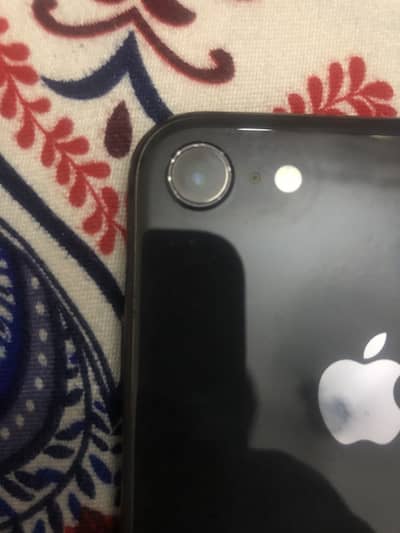 Apple iPhone 8