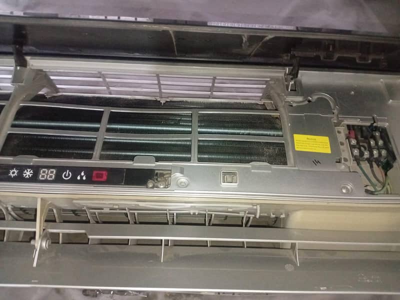 Gree AC 6