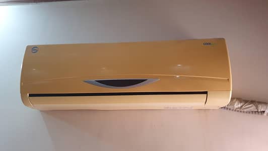 AC Used for Few Months - Excellent Condition