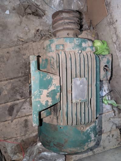 5kw 900 rpm 3 phase motor