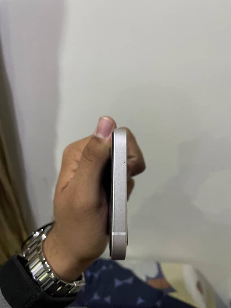 Apple iPhone 12 5