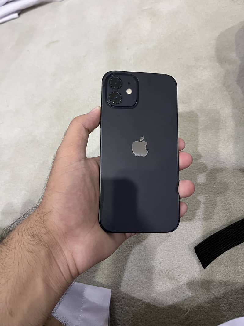 Apple iPhone 12 0