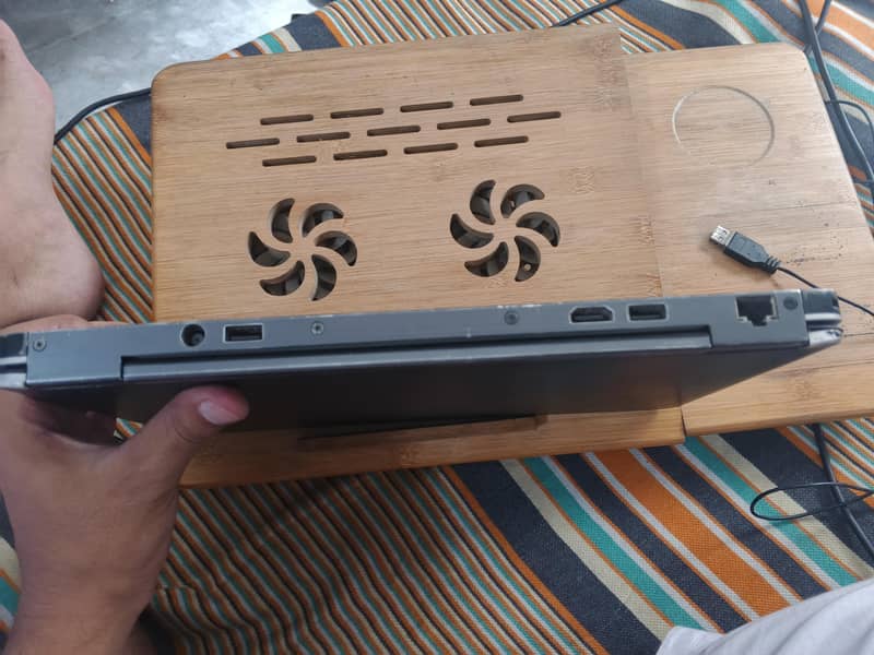 Dell Latitude e7240 6