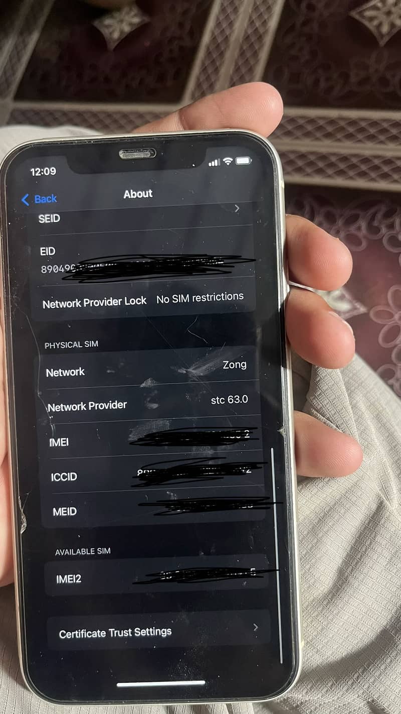 iPhone 11 3
