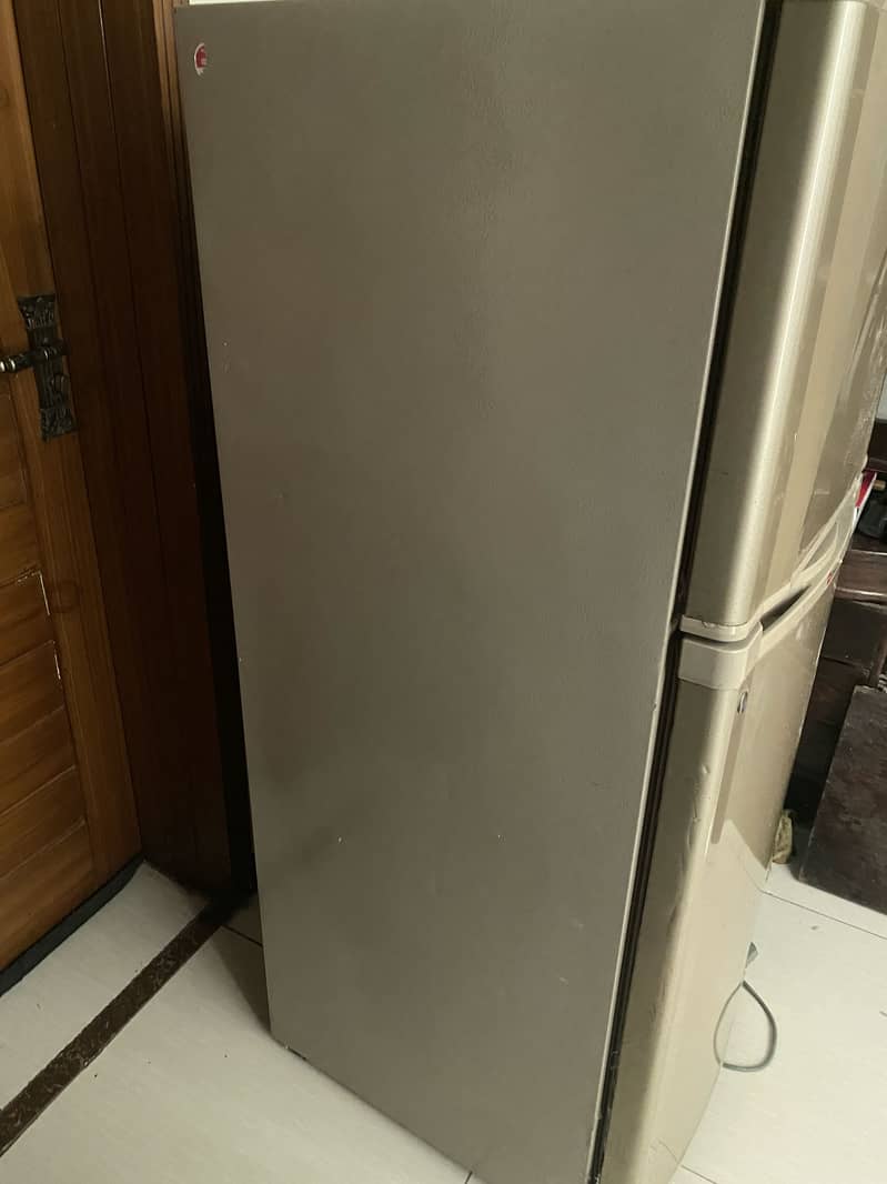 Dawlance fridge 1