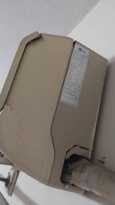 OLD LG AC for Sale