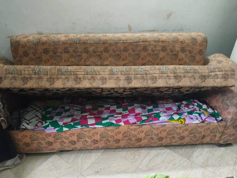 sofa bed 0