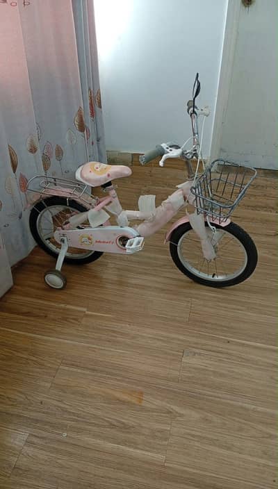 Baby tricycle 4 5 years children Very Charming and good quality
