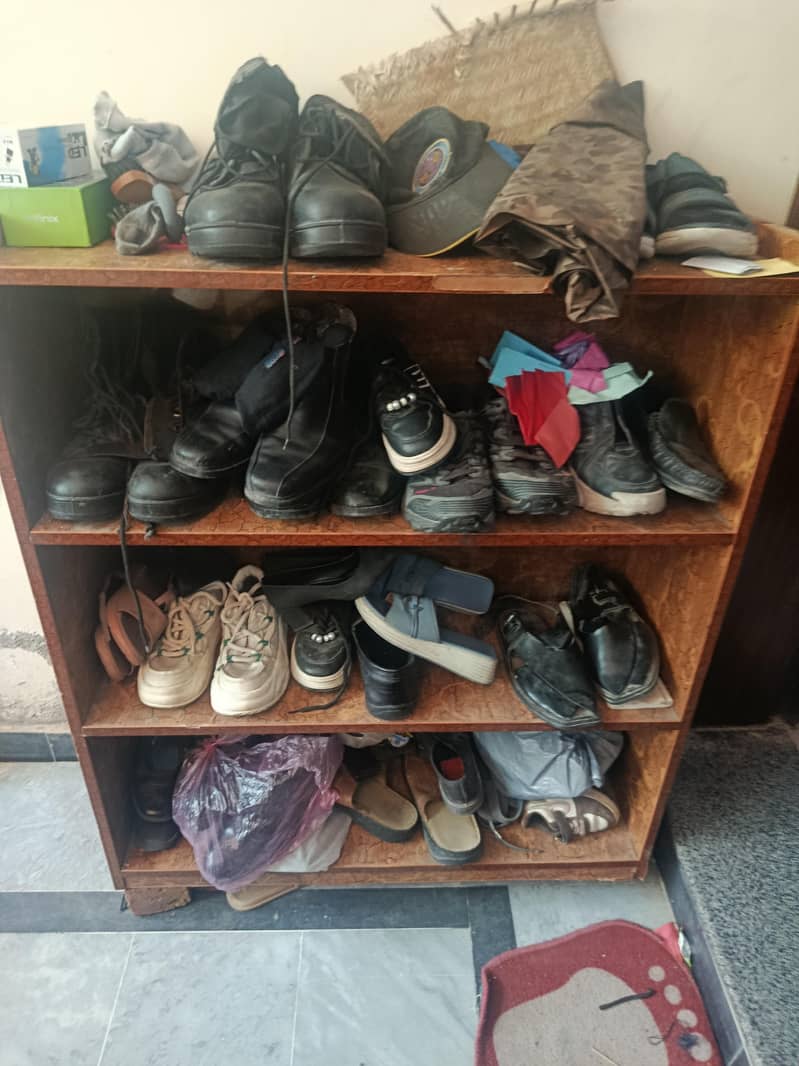 shoe rack 0