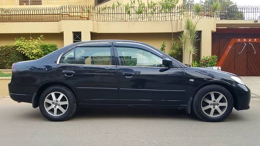 Honda Civic Prosmetic 2004. . Auto
