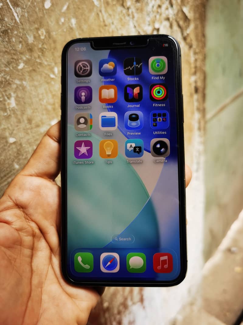 Apple iPhone 11 Pro 2
