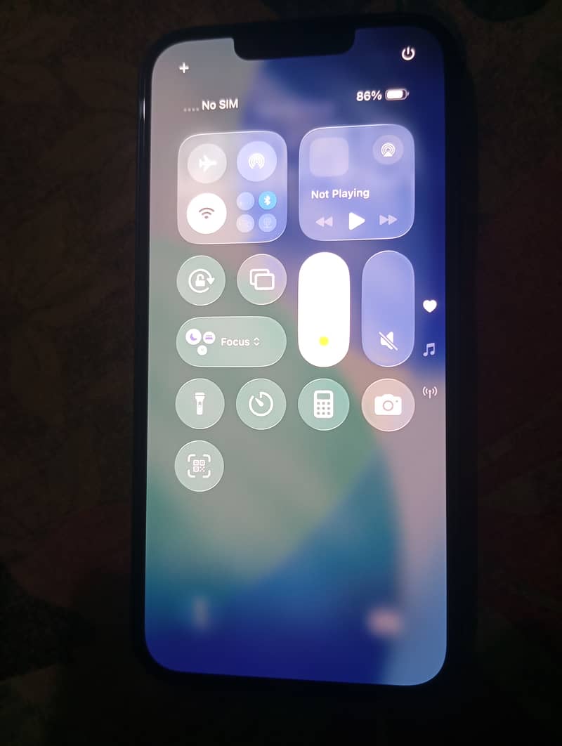 Apple iPhone 13 4